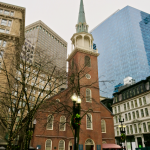 独立戦争の発端、ボストン茶会事件はここから始まりました